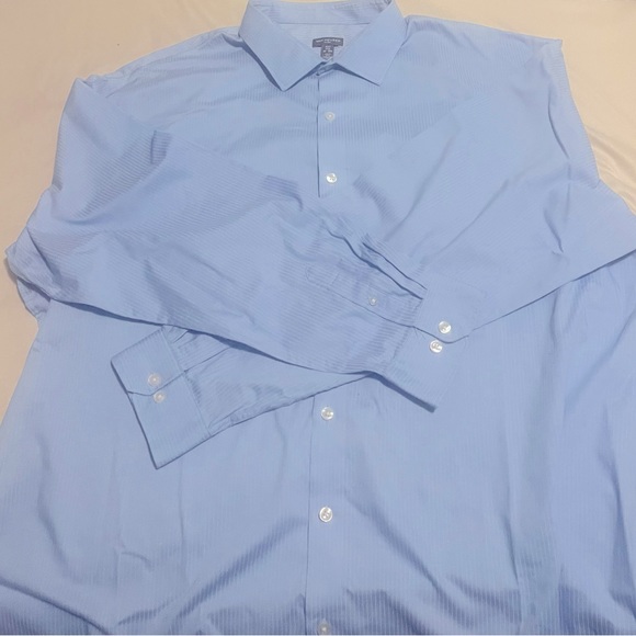 Van Heusen Dress Shirt-Big and Tall - Picture 2 of 3